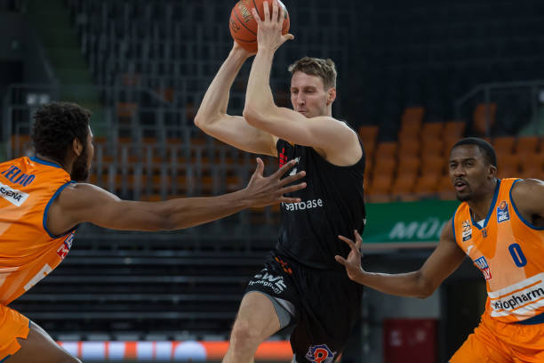 察力著称 察力著称